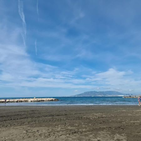 Apartamento Cerca De La Playa Apartment Malaga Luaran gambar